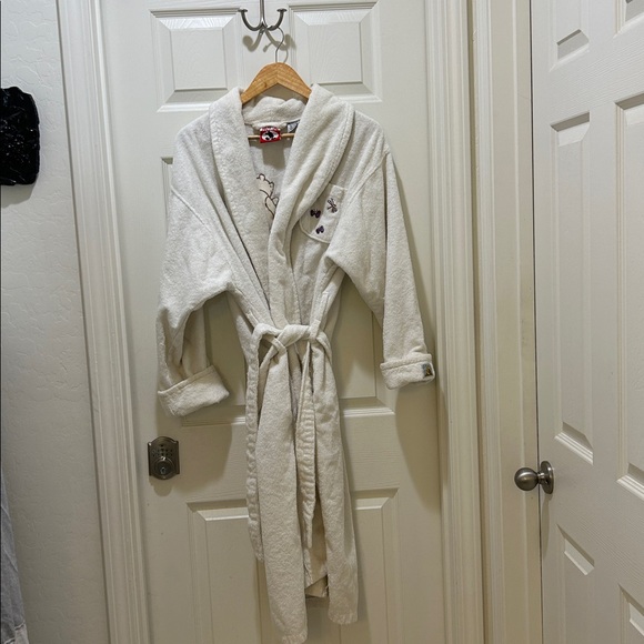 Winnie the Pooh adult bathrobe - Picture 8 of 9